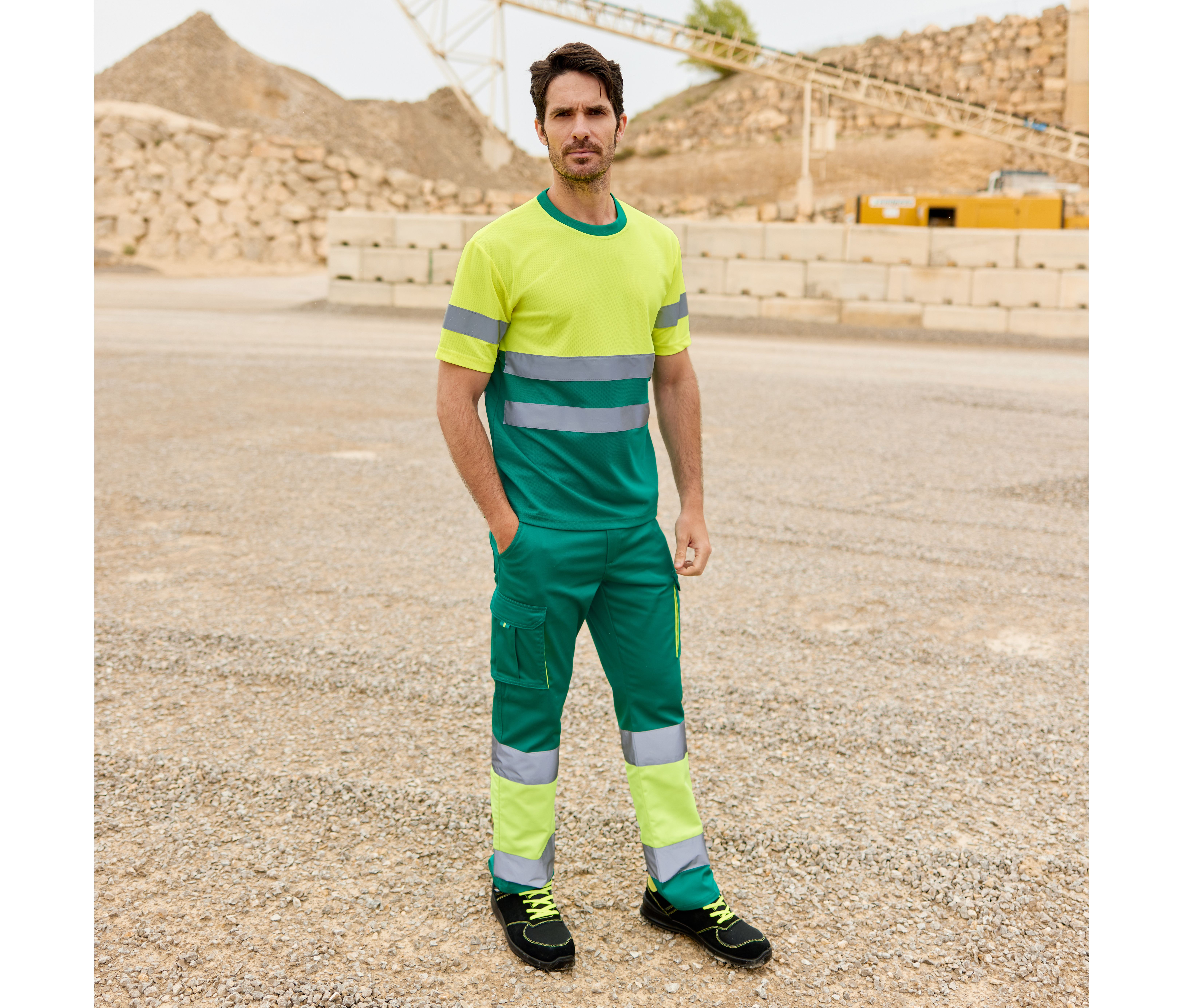 TWO-TONE HIGH VISIBILITY TECHNICAL T-SHIRT